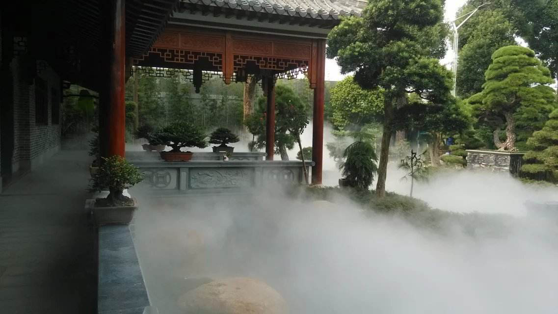 園林景觀(guān)造霧